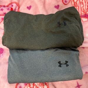 Boys Under Armour Charcoal and Olive Green Lightweight Pullover
Bundle